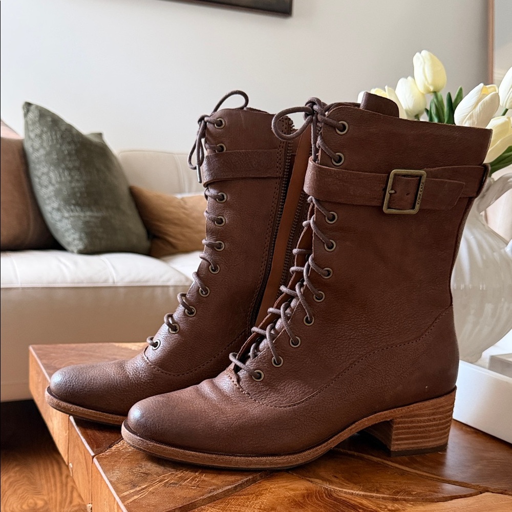 Women's Brown Lace-Up Leather Combat Boots